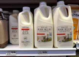 Conservatives Embrace Raw Milk Despite Regulator Warnings conservatives-embrace-raw-milk-despite-regulator-warnings