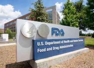 FDA Rehires Some Fired Employees Under Trump Administration fda-rehires-some-fired-employees-under-trump-administration
