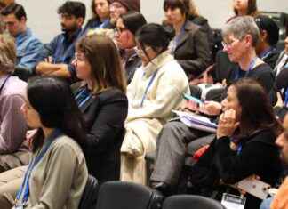 Scientists Express Concerns About Future of Research Under Trump Administration scientists-express-concerns-about-future-of-research-under-trump-administration